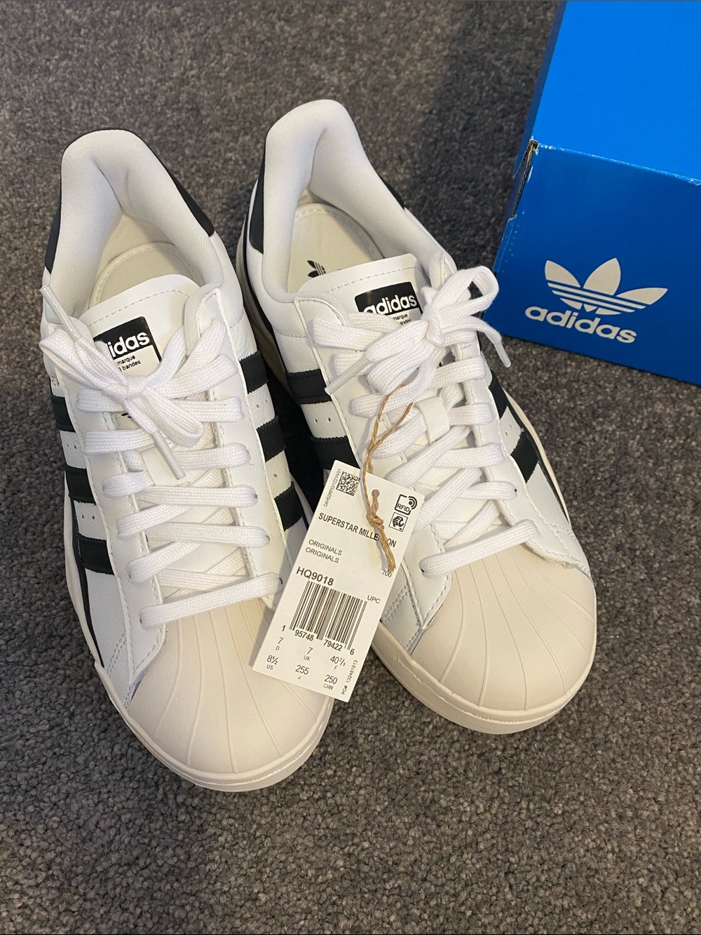 ADIDAS White and Black Superstar Sneakers Size 8.5